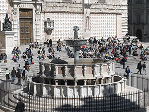 La Fontana Maggiore e il Duomo.Fonte: Comune di Perugia